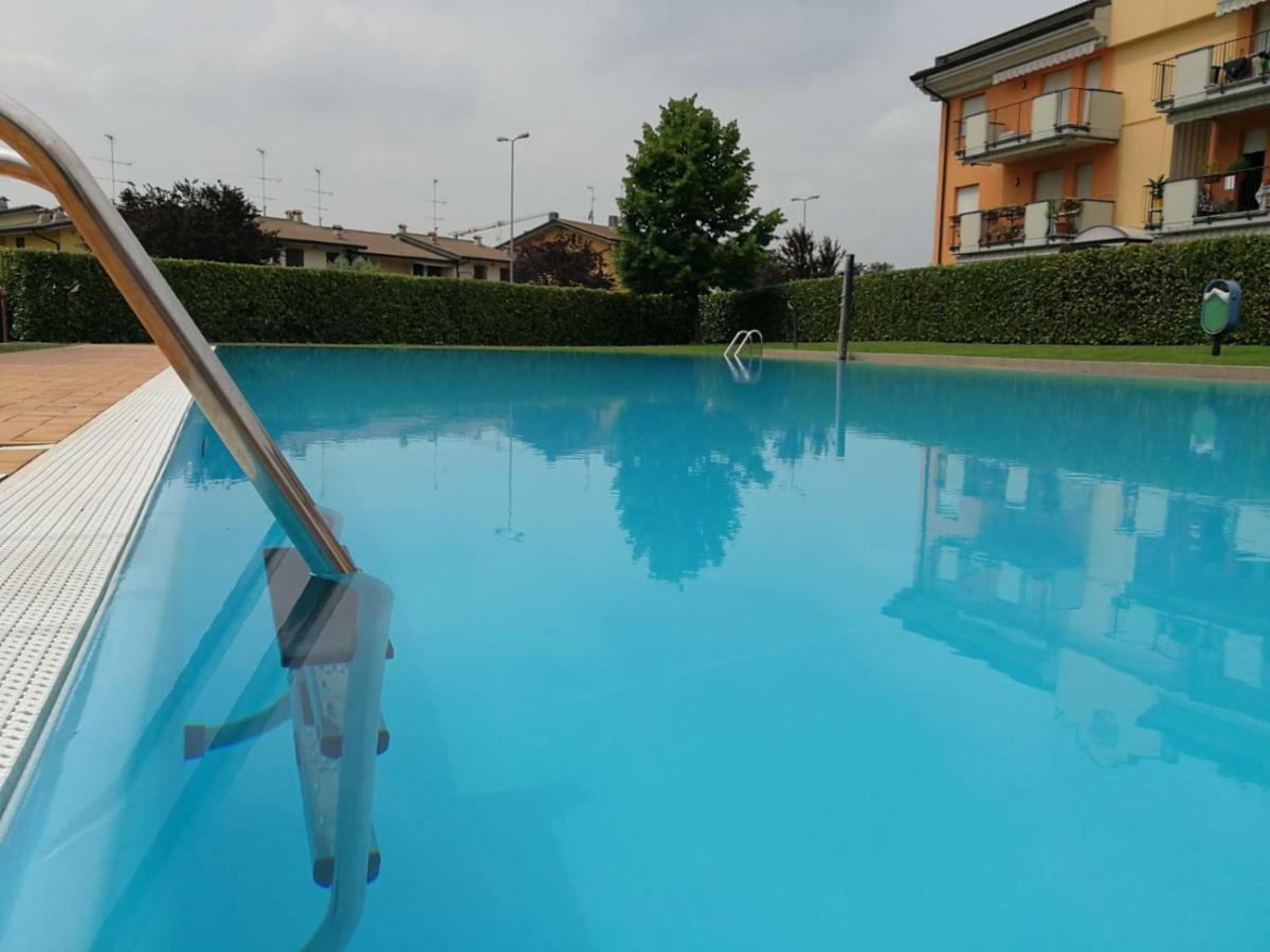 Sirmione Acque Del Garda Apartments מראה חיצוני תמונה